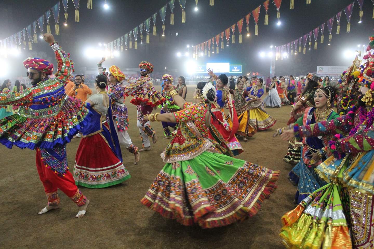 essay on festivals of gujarat in gujarati